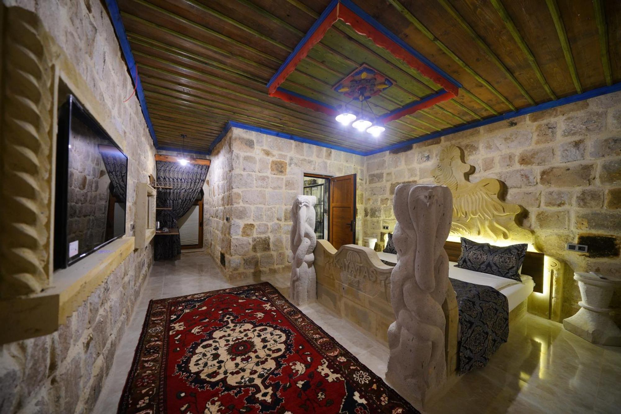 Kayatas Cave Suites Goreme Exterior photo
